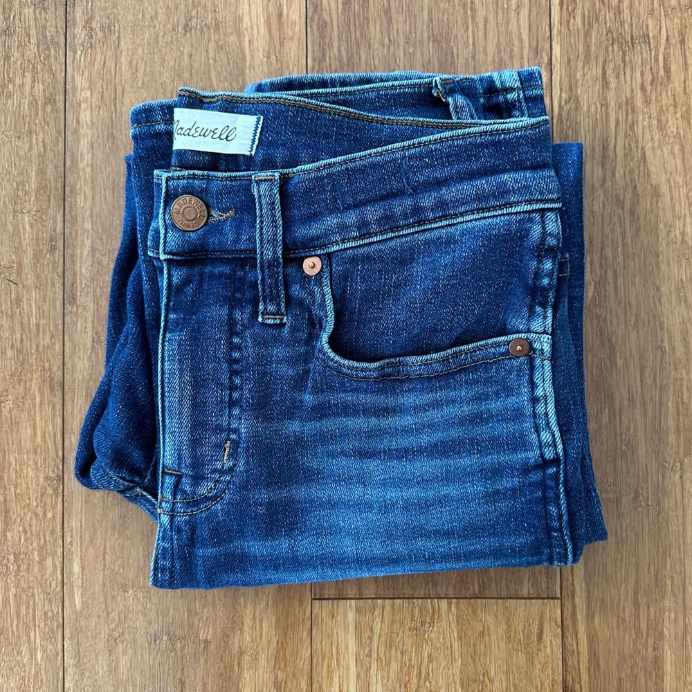 EUC LIKE NEW Madewell Stovepipe size 27p